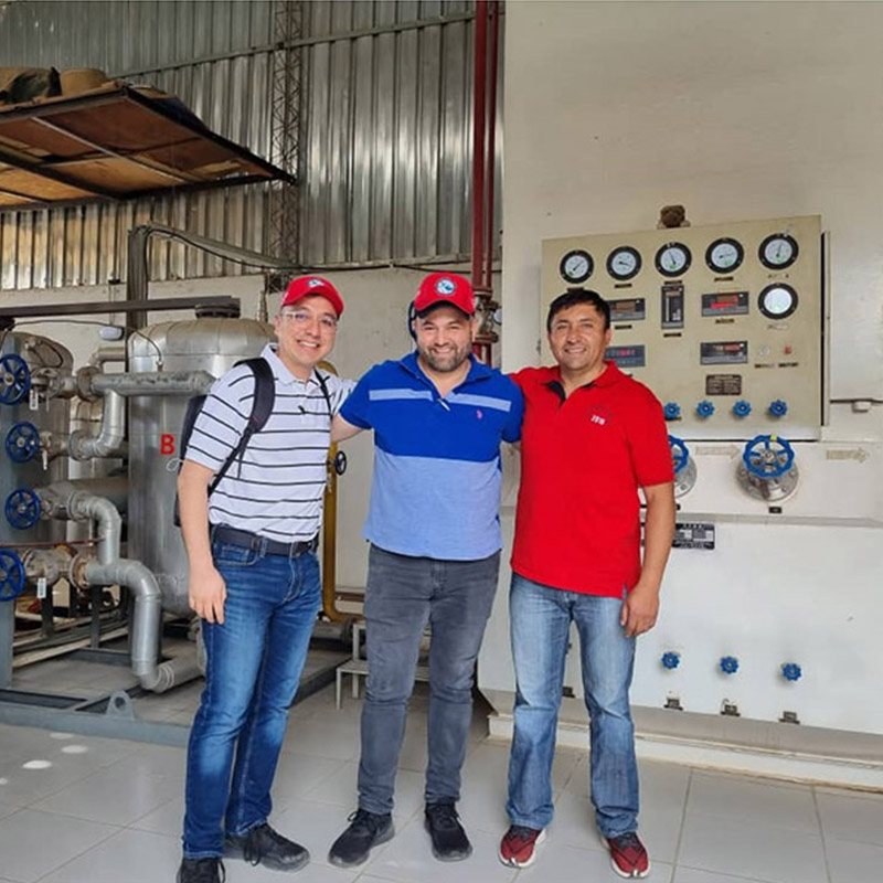 Generador de oxígeno criogénico (KZO-50) en construcción en Venezuela